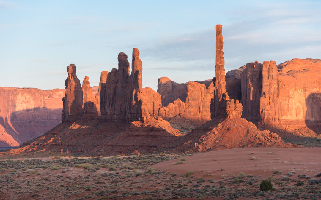 Totem Pole and Yeii bi Cheii Sunset, Monument Valley, AZ